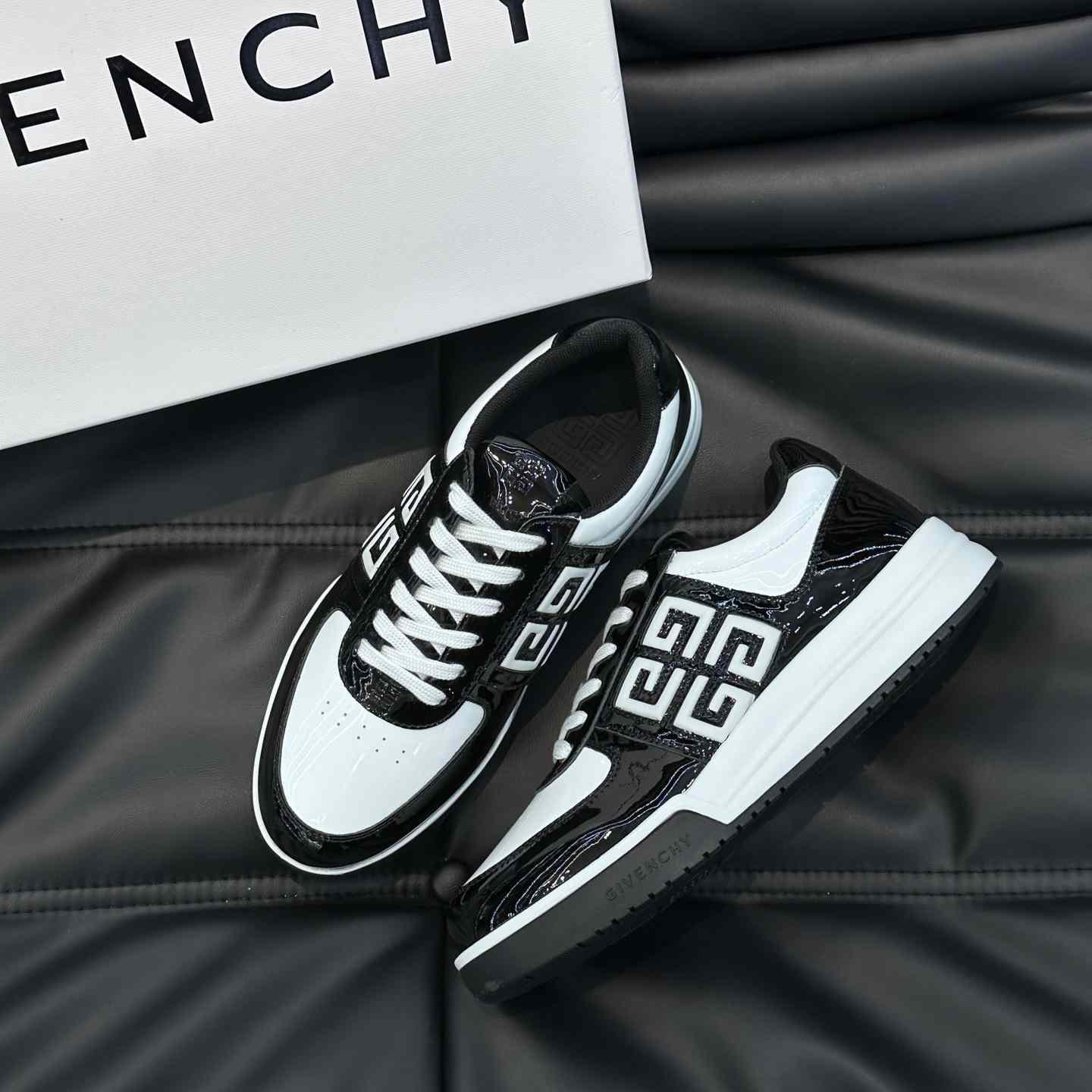 Givenchy G4 Sneakers In Patent Leather - DesignerGu