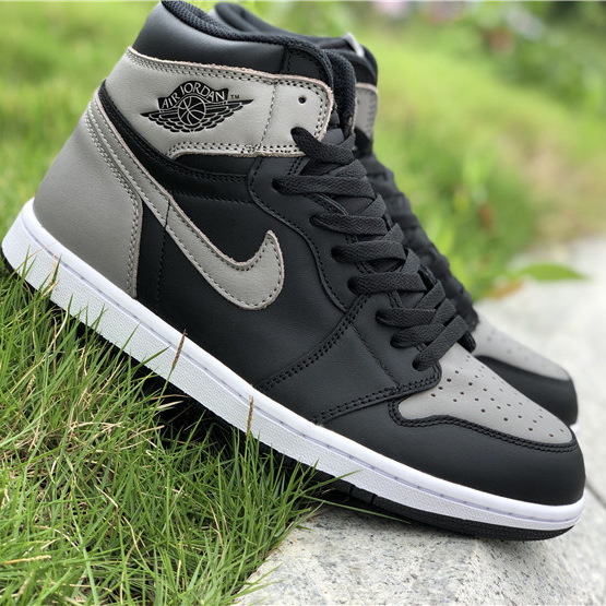 Air Jordan 1 Sneaker       - DesignerGu