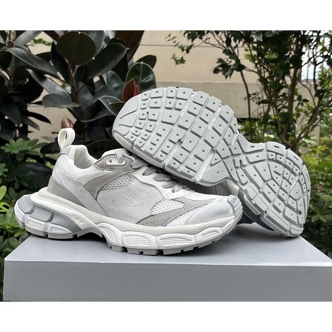 Balenciaga 3XL Trainers - DesignerGu