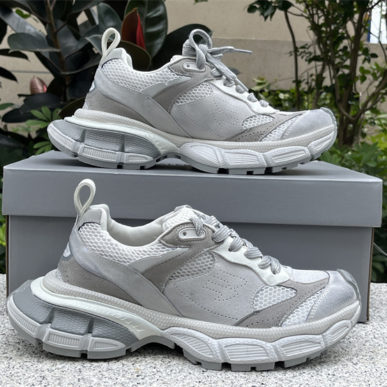 Balenciaga 3XL Trainers - DesignerGu