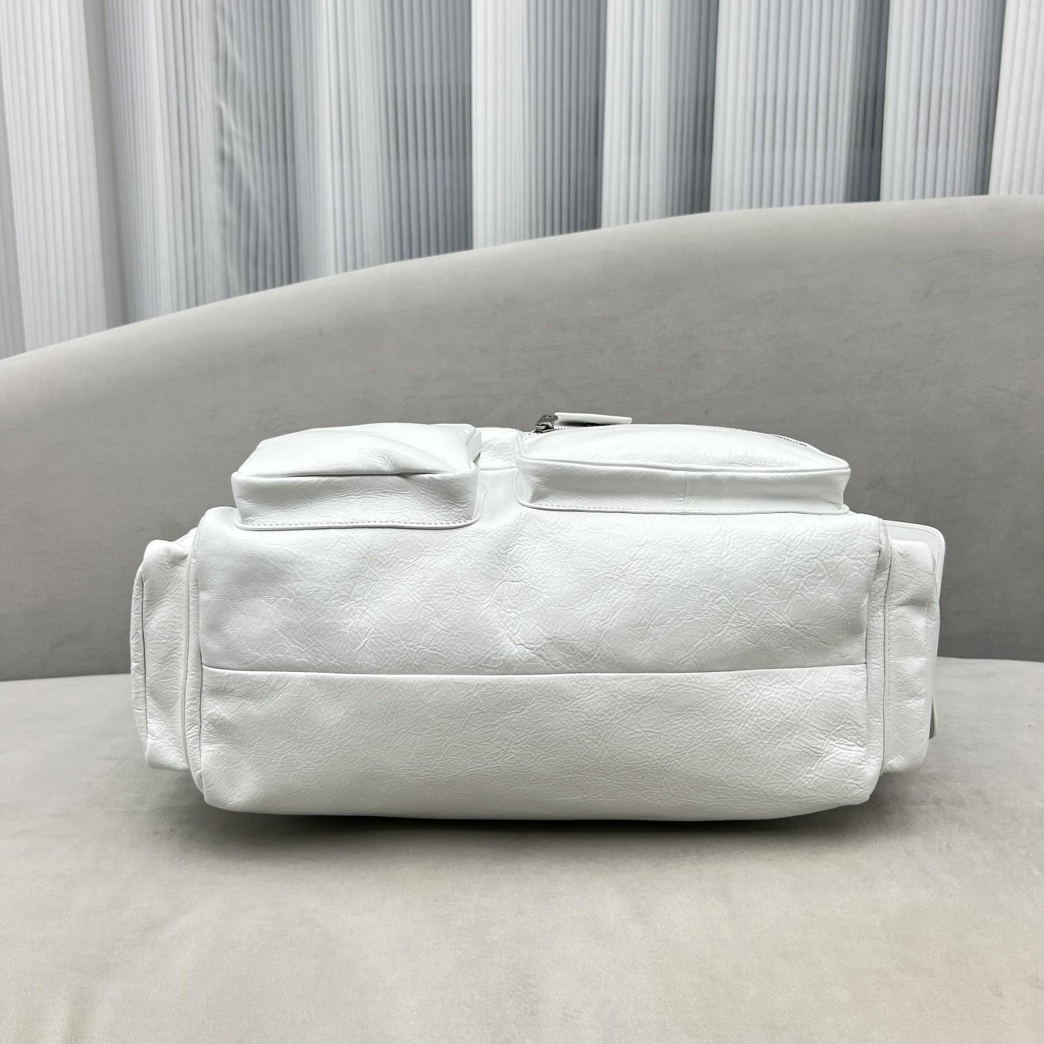 Balenciaga Superbusy Large Sling Bag In White - DesignerGu