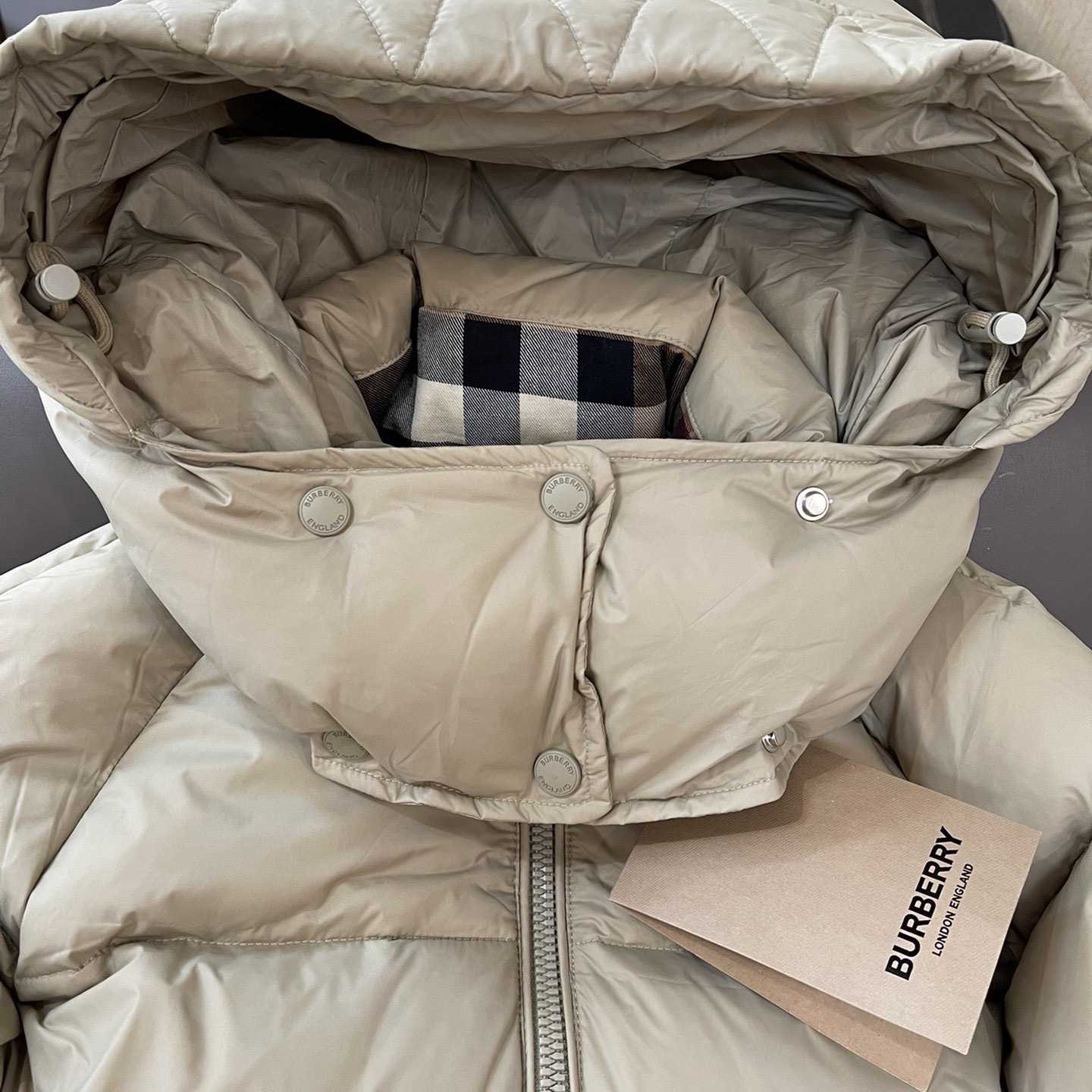 Burberry Hooded Down Jacket - DesignerGu