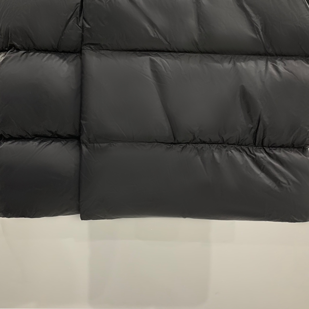 Rick Owens Black Padded Down Vest - DesignerGu