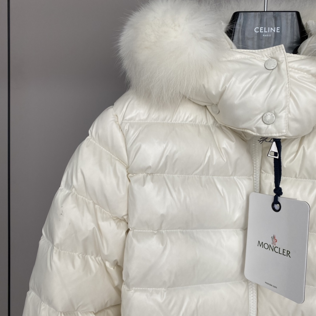 Moncler Badyf Short Down Jacket - DesignerGu