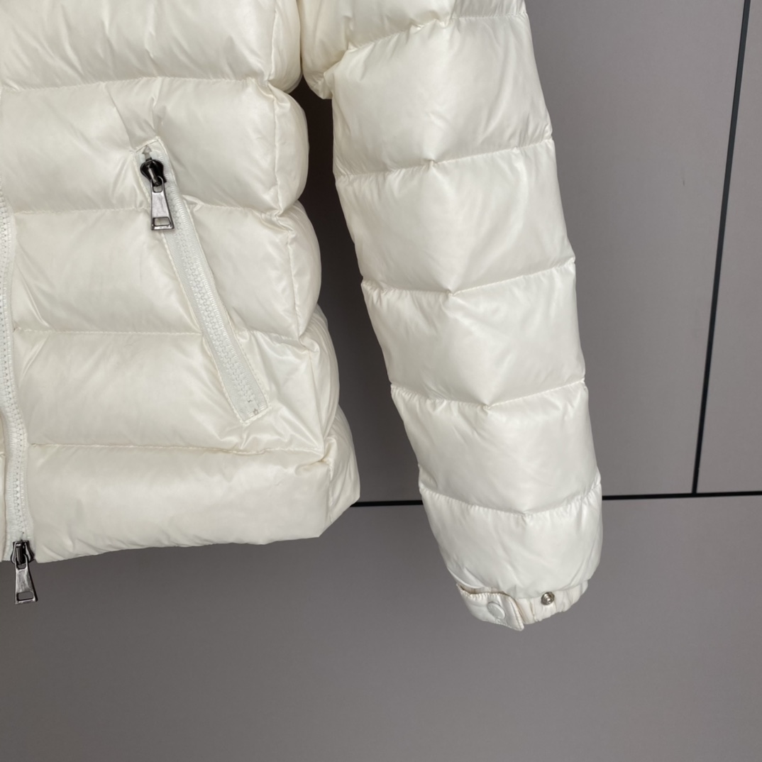 Moncler Badyf Short Down Jacket - DesignerGu