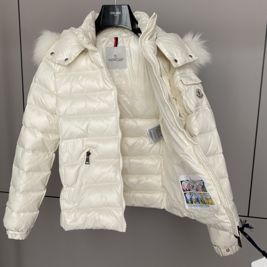 Moncler Badyf Short Down Jacket - DesignerGu