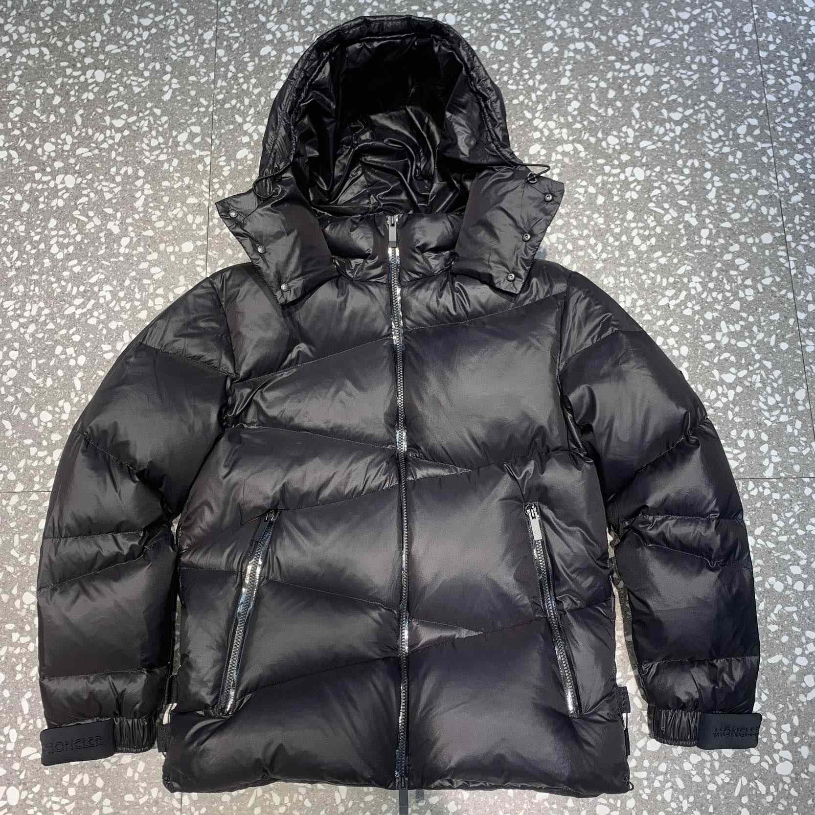 Moncler Yonne Short Down Jacket - DesignerGu