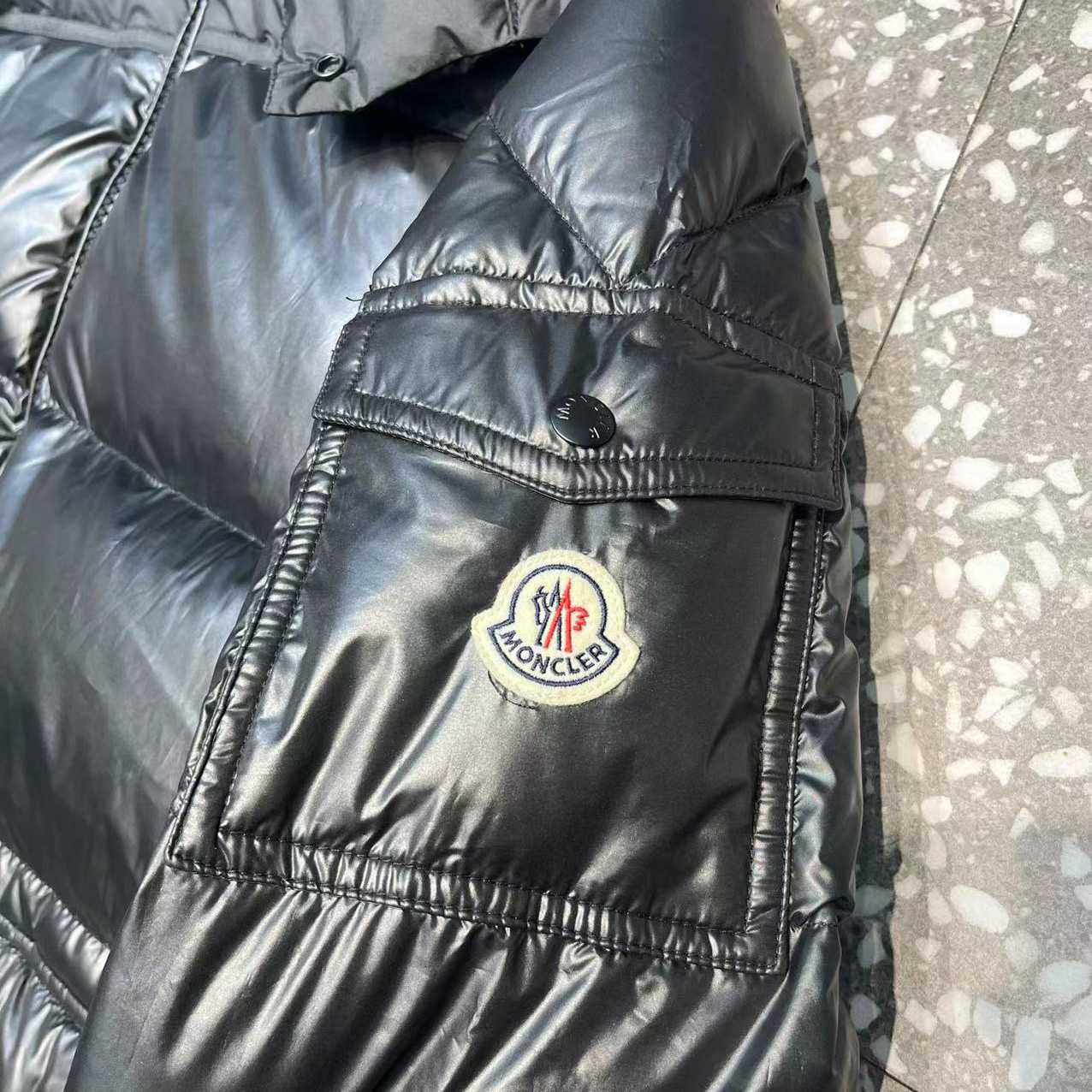 Moncler Feather-down Hooded Puffer Jacket - DesignerGu