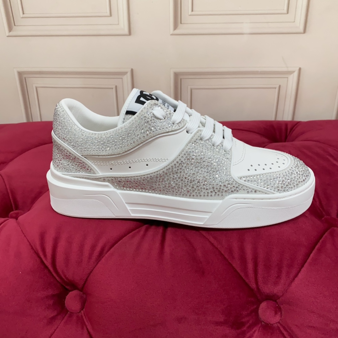 Dolce & Gabbana Crystal-embellished Leather Sneakers - DesignerGu