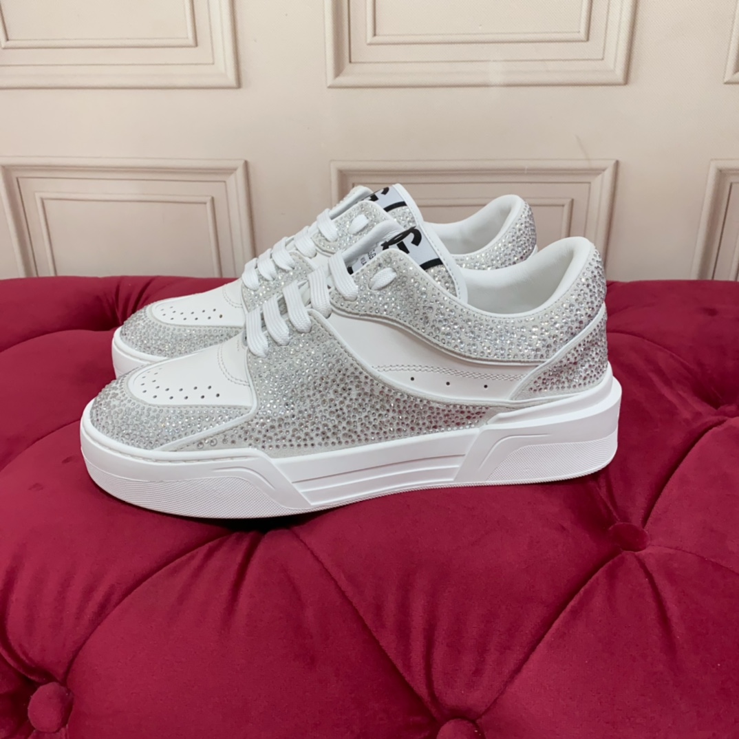 Dolce & Gabbana Crystal-embellished Leather Sneakers - DesignerGu