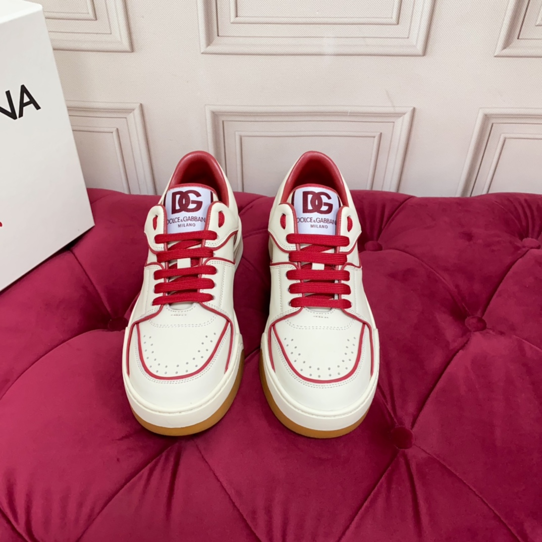 Dolce & Gabbana New Roma Sneakers - DesignerGu