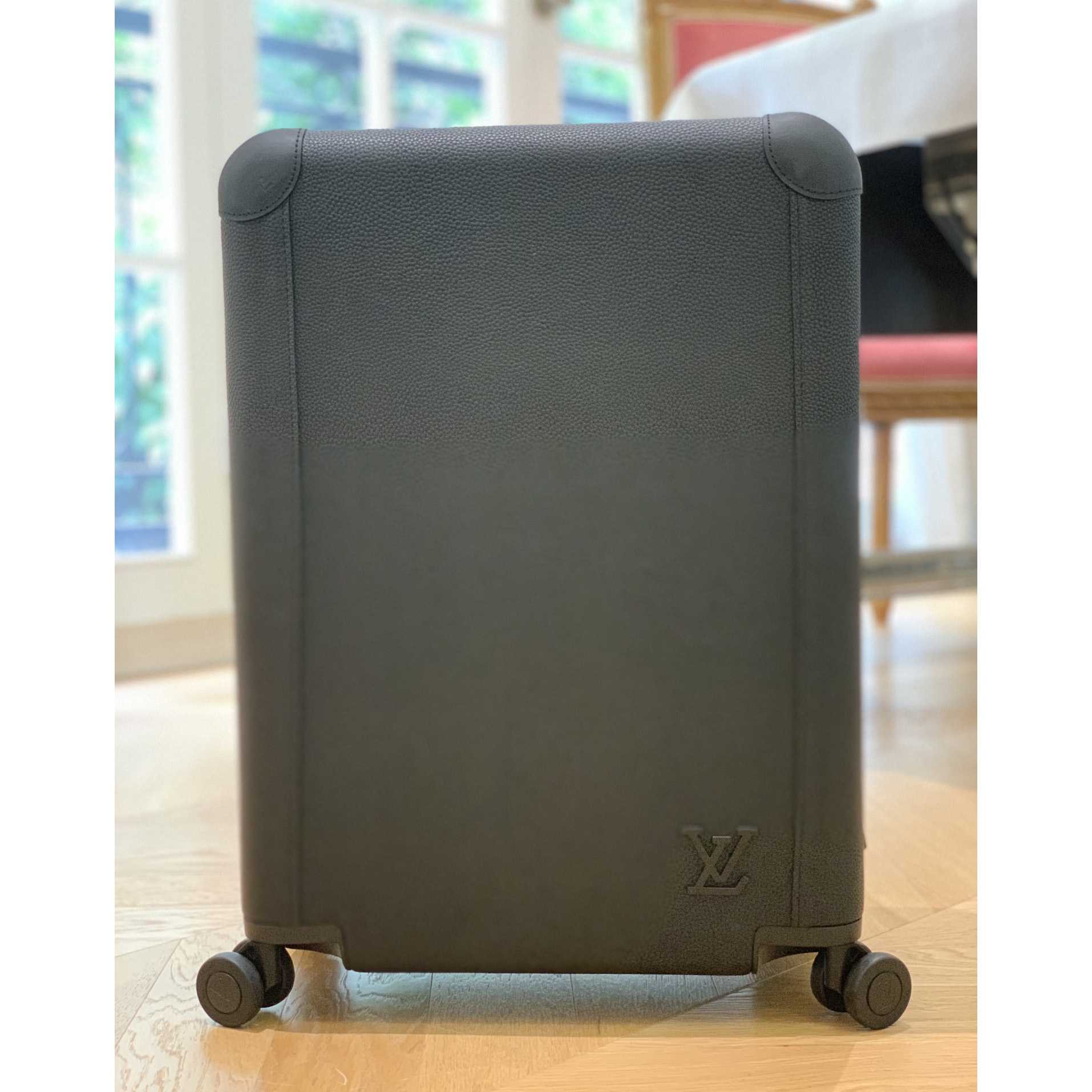 Louis Vuitton Horizon 55 Luggage (38*55*21cm) - DesignerGu