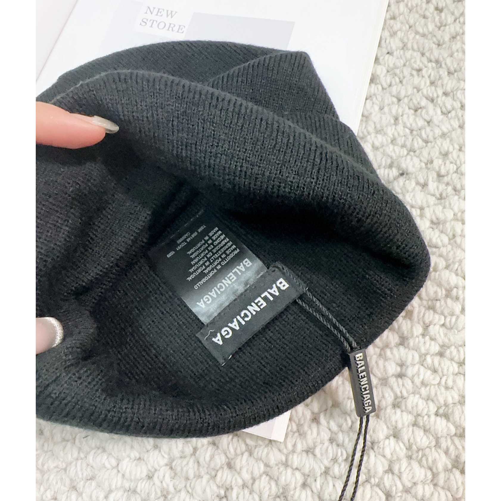 Balenciaga Sports Icon Beanie - DesignerGu