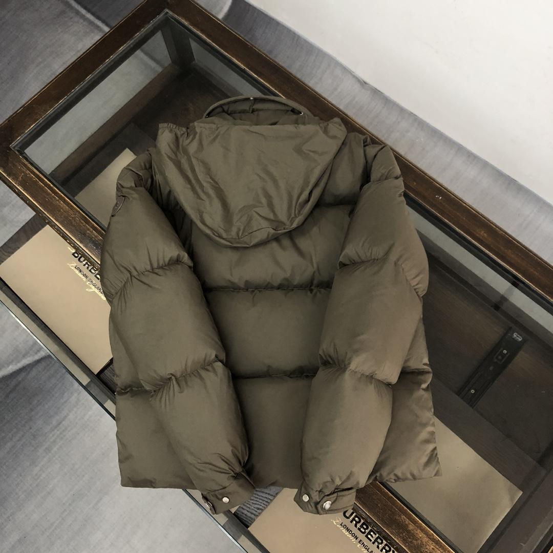 Moncler Besbre Short Down Jacket - DesignerGu