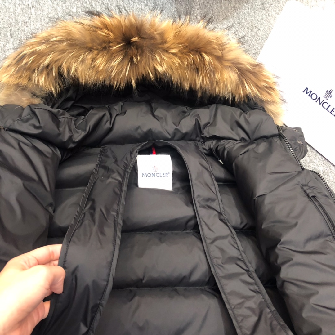 Moncler Long Down Jacket - DesignerGu