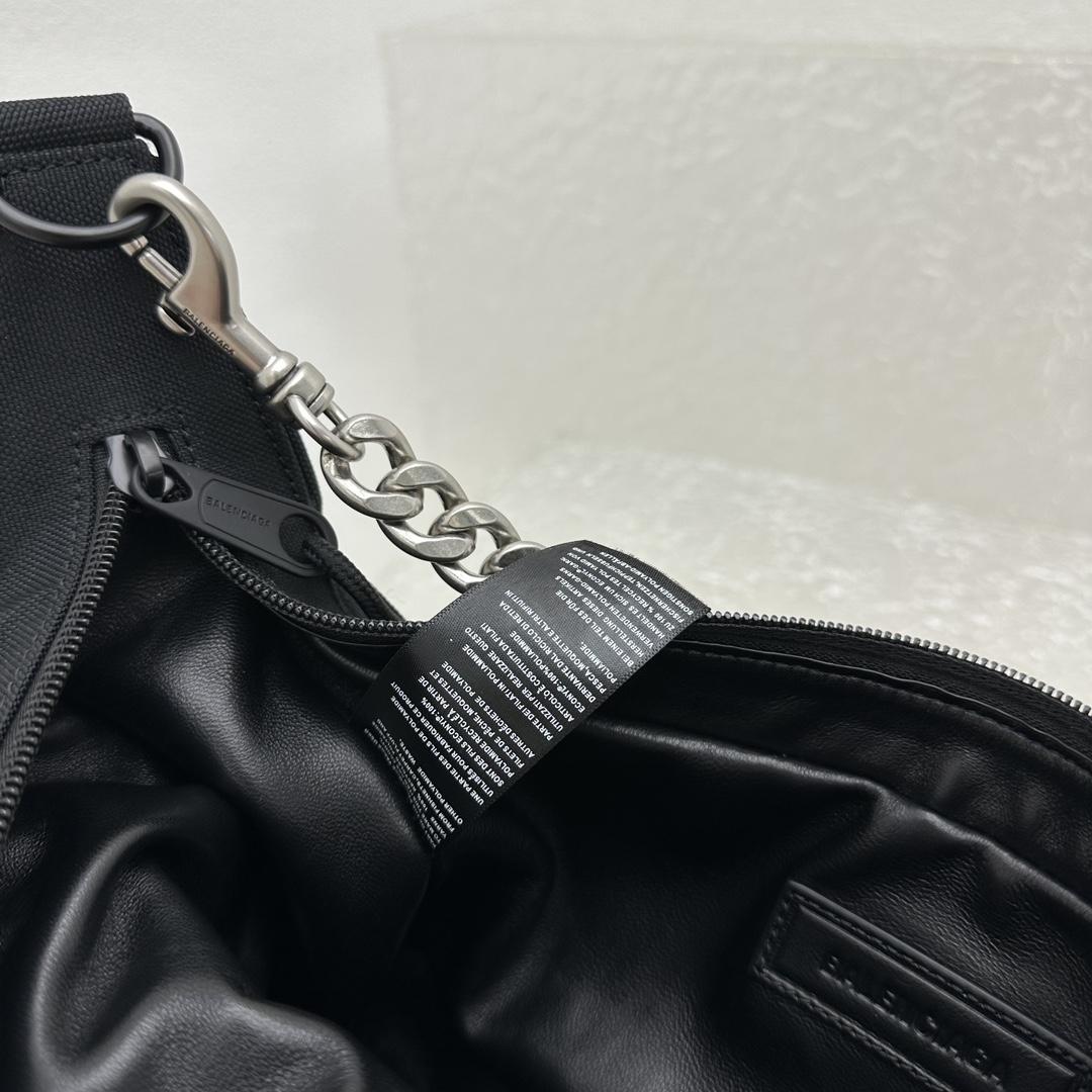 Balenciaga Raver Medium Bag With Chain In Black - DesignerGu