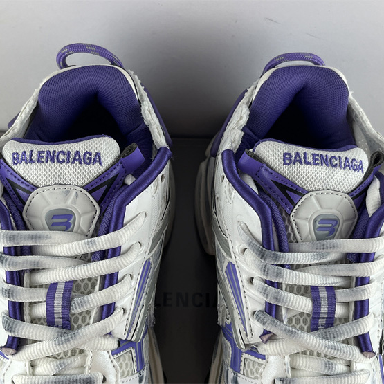 Balenciaga Runner Sneaker  - DesignerGu