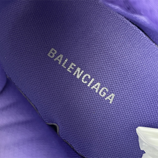 Balenciaga Runner Sneaker  - DesignerGu