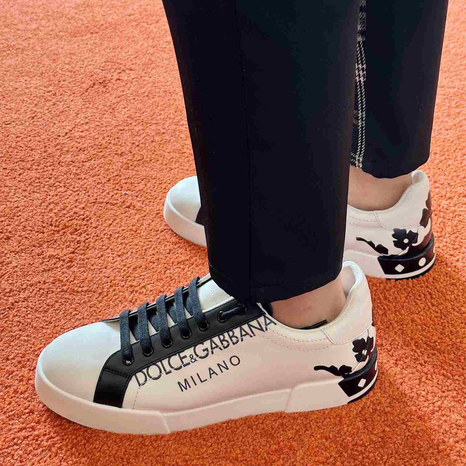 Dolce & Gabbana Portofino Sneakers - DesignerGu