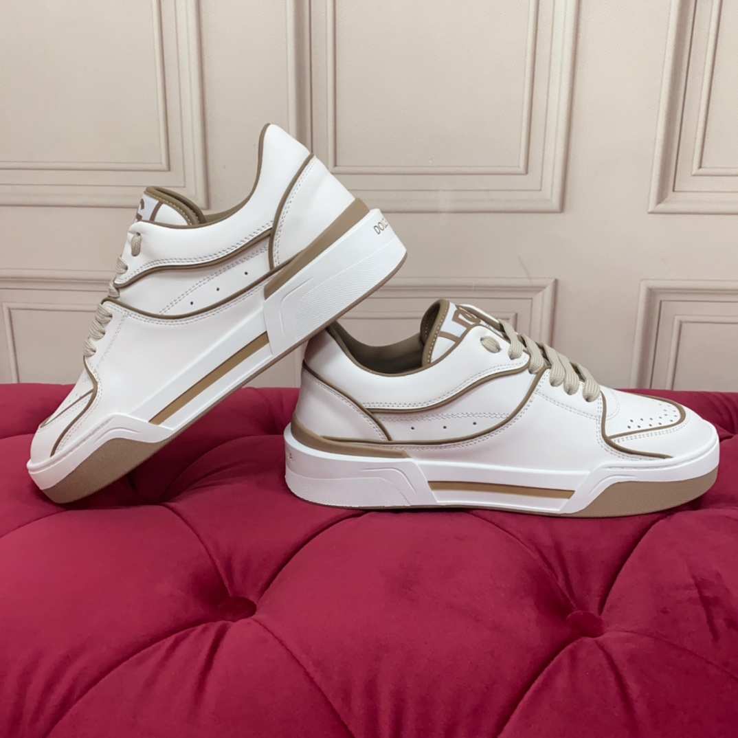 Dolce & Gabbana White New Roma Sneakers - DesignerGu