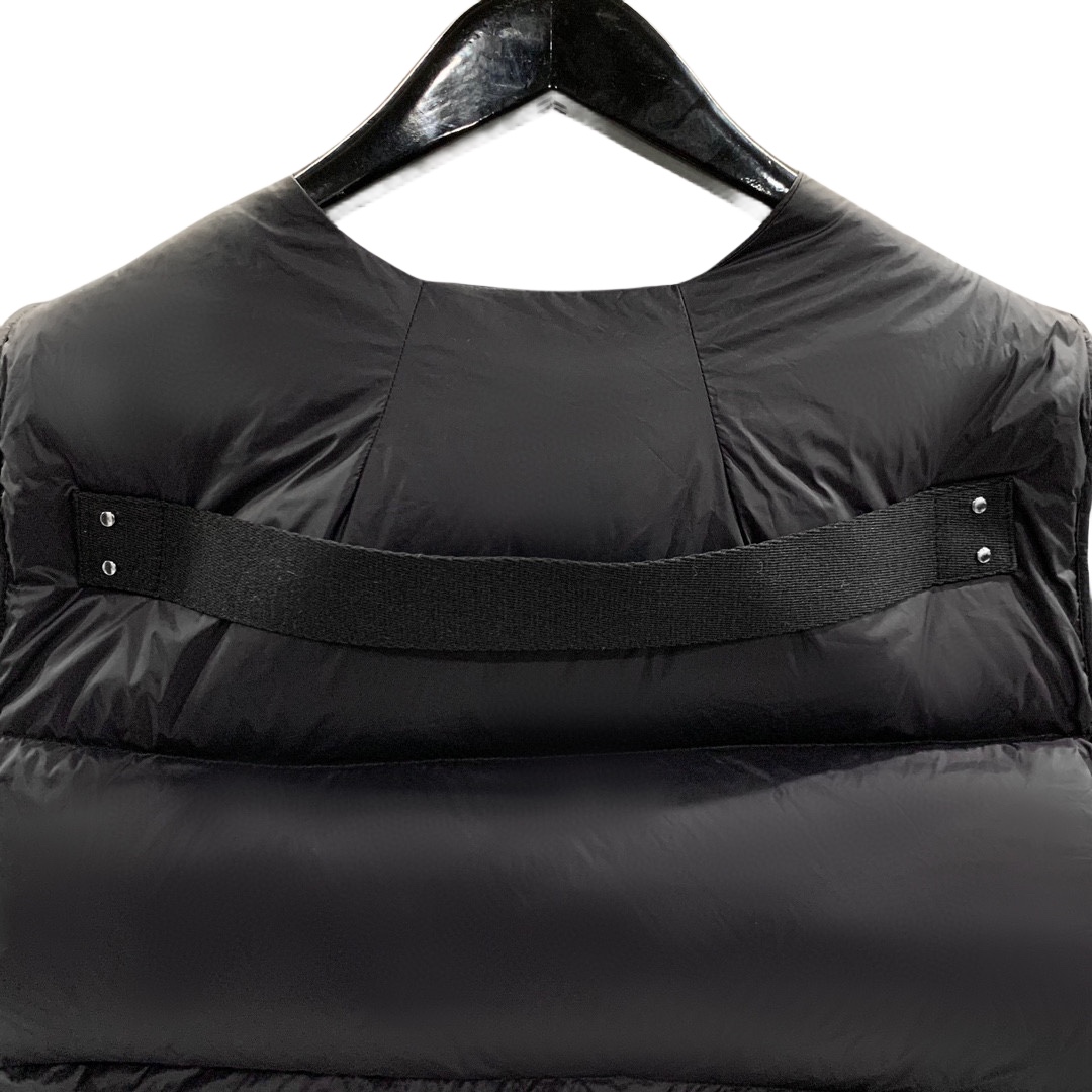 Rick Owens Cargo Sleeveless Puffer Jacket - DesignerGu