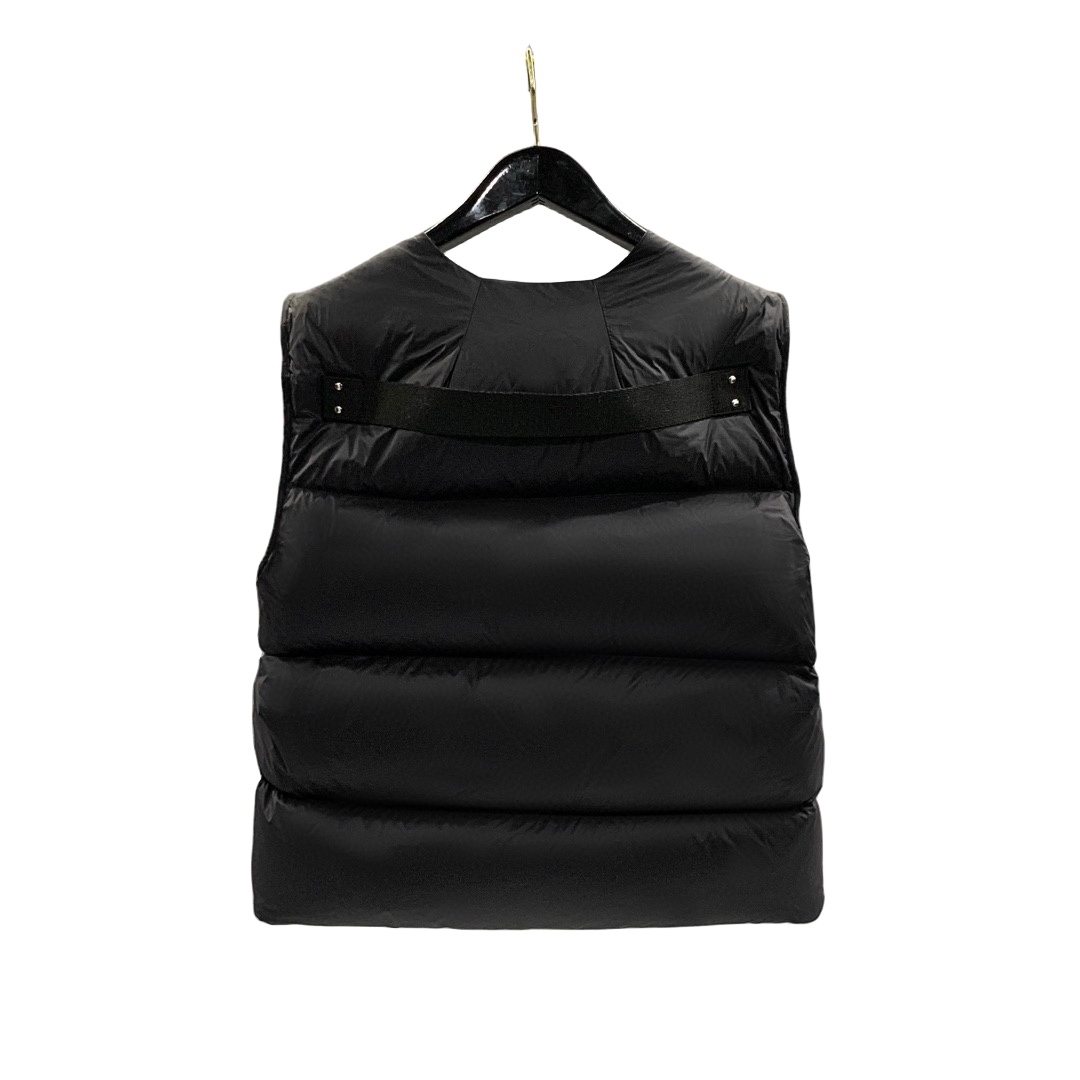 Rick Owens Cargo Sleeveless Puffer Jacket - DesignerGu