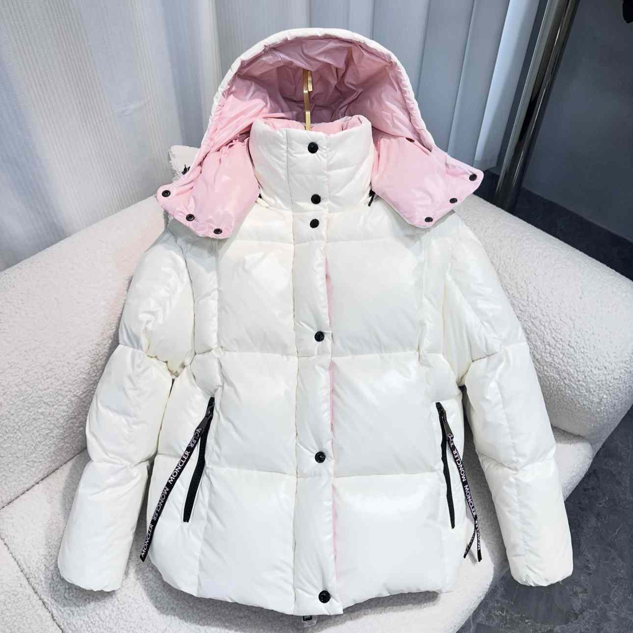 Moncler Parana Short Down Jacket - DesignerGu