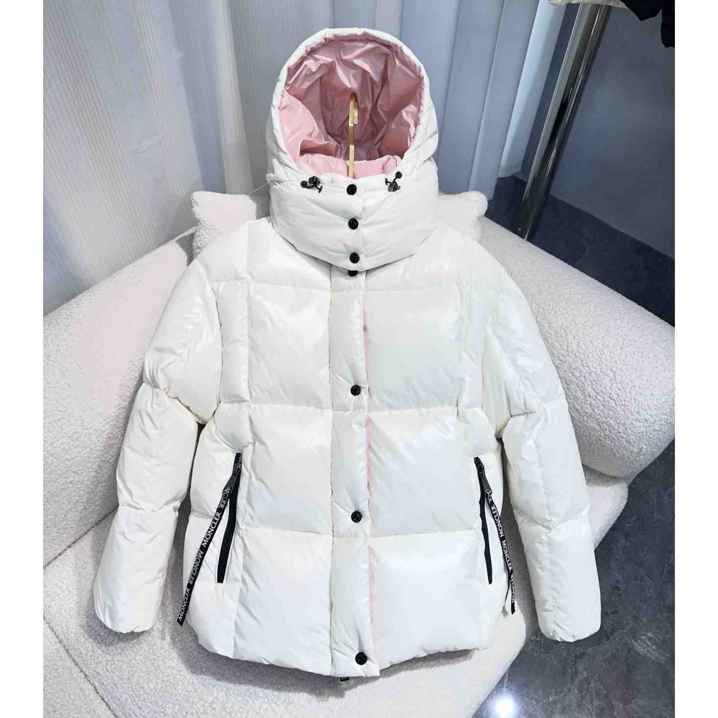 Moncler Parana Short Down Jacket - DesignerGu