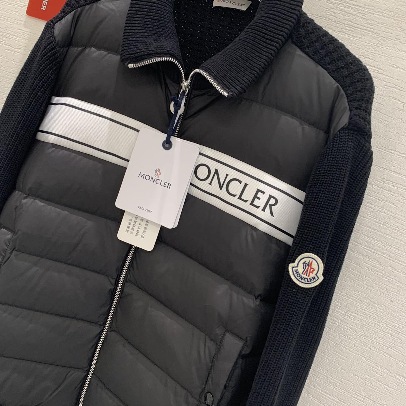 Moncler Padded Zip-up Jacket - DesignerGu