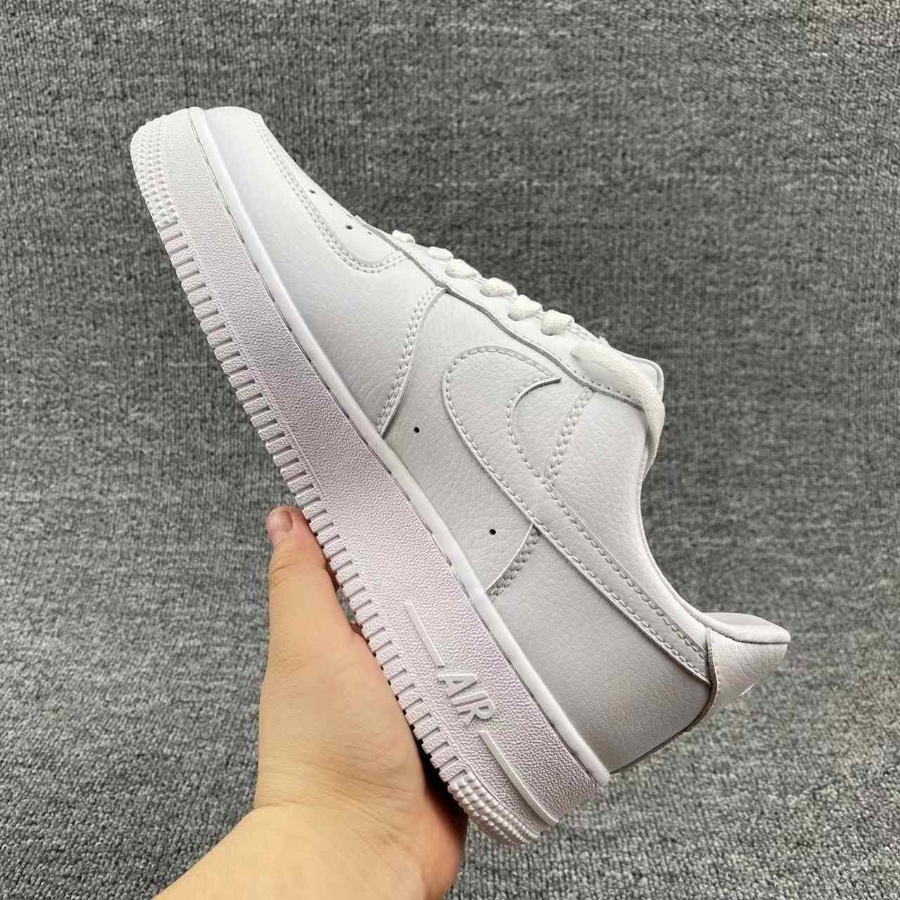 Nike Air Force 1 Sneaker      CZ8065-100 - DesignerGu