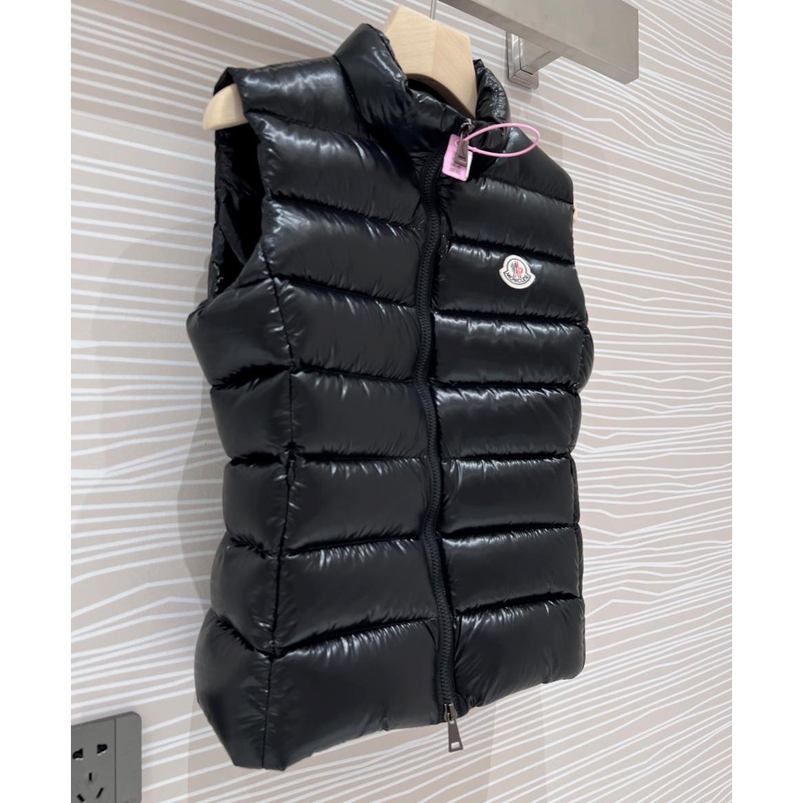 Moncler Ghany Down Vest - DesignerGu