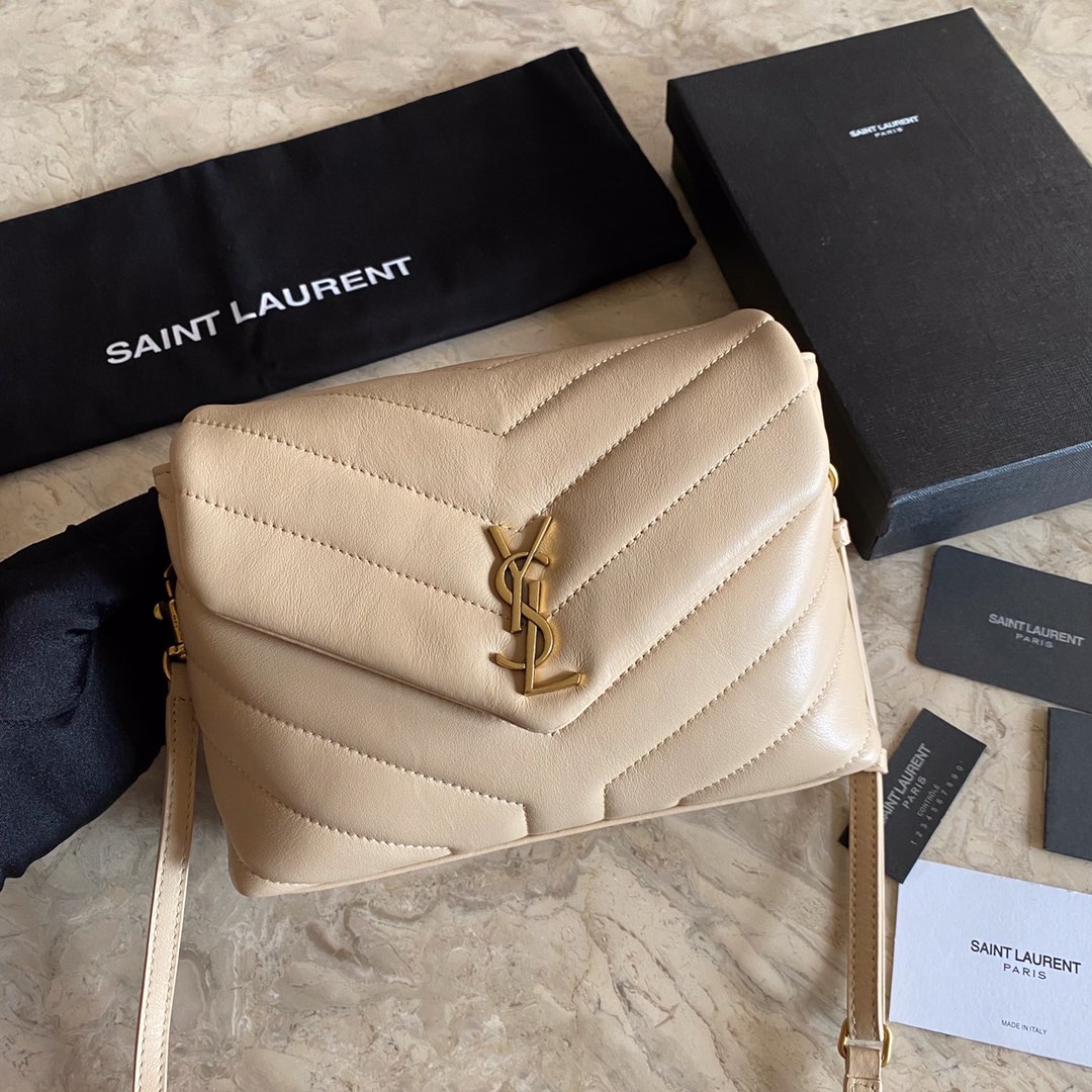 Saint Laurent Loulou Toy Strap Bag (20x7x15cm) - DesignerGu