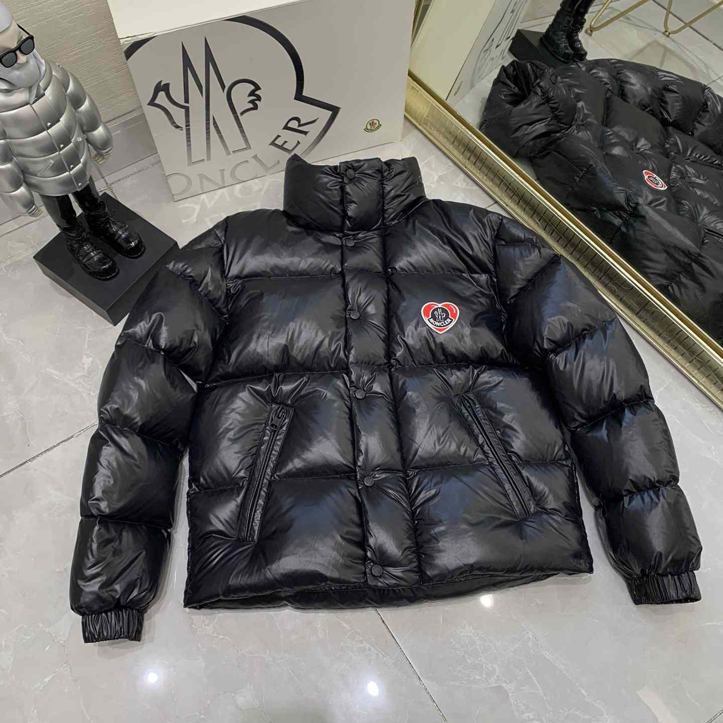 Moncler Misam short down jacket - DesignerGu