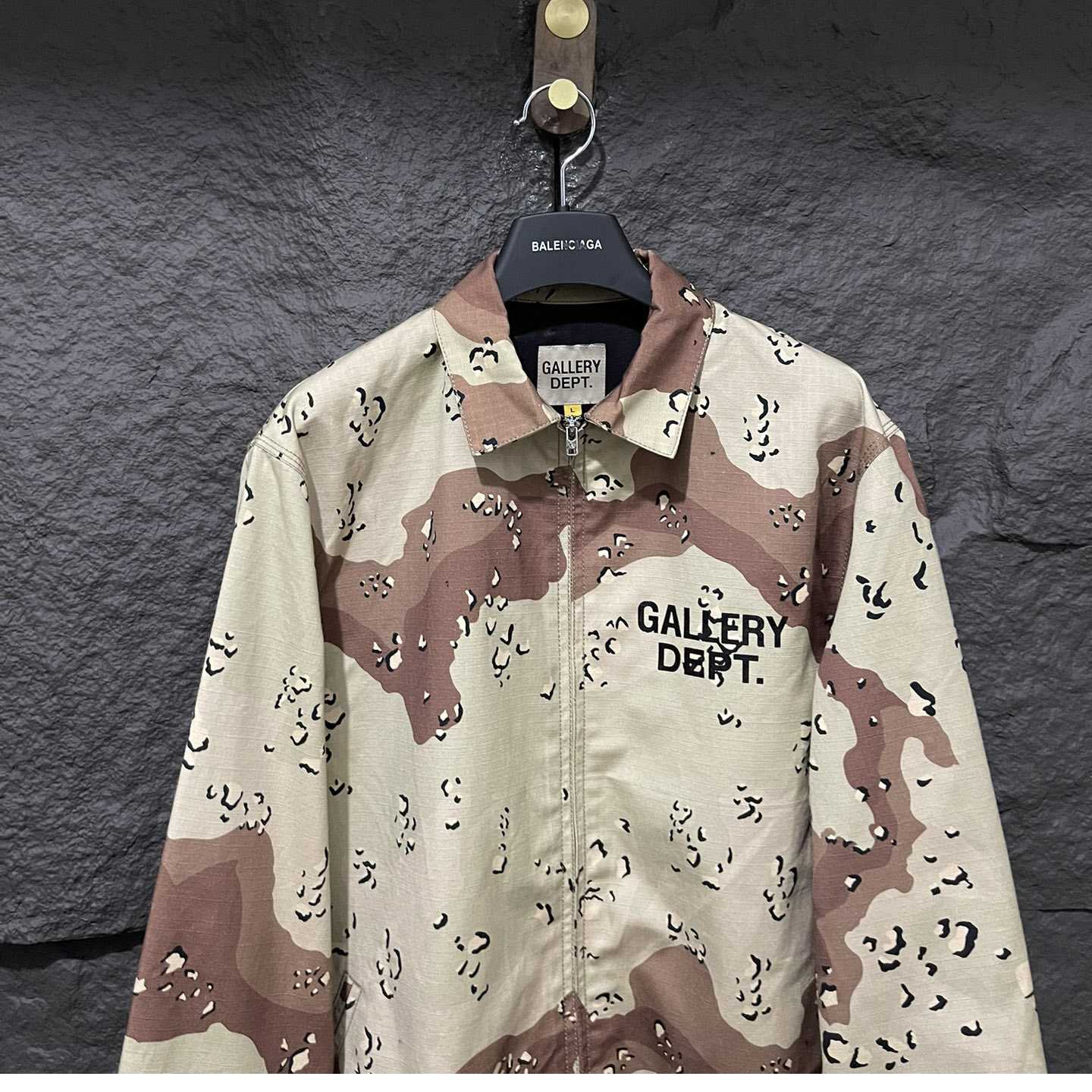 Gallery Dept. Camo Jacket - DesignerGu