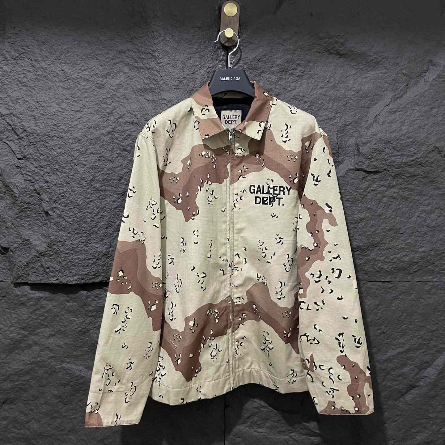 Gallery Dept. Camo Jacket - DesignerGu