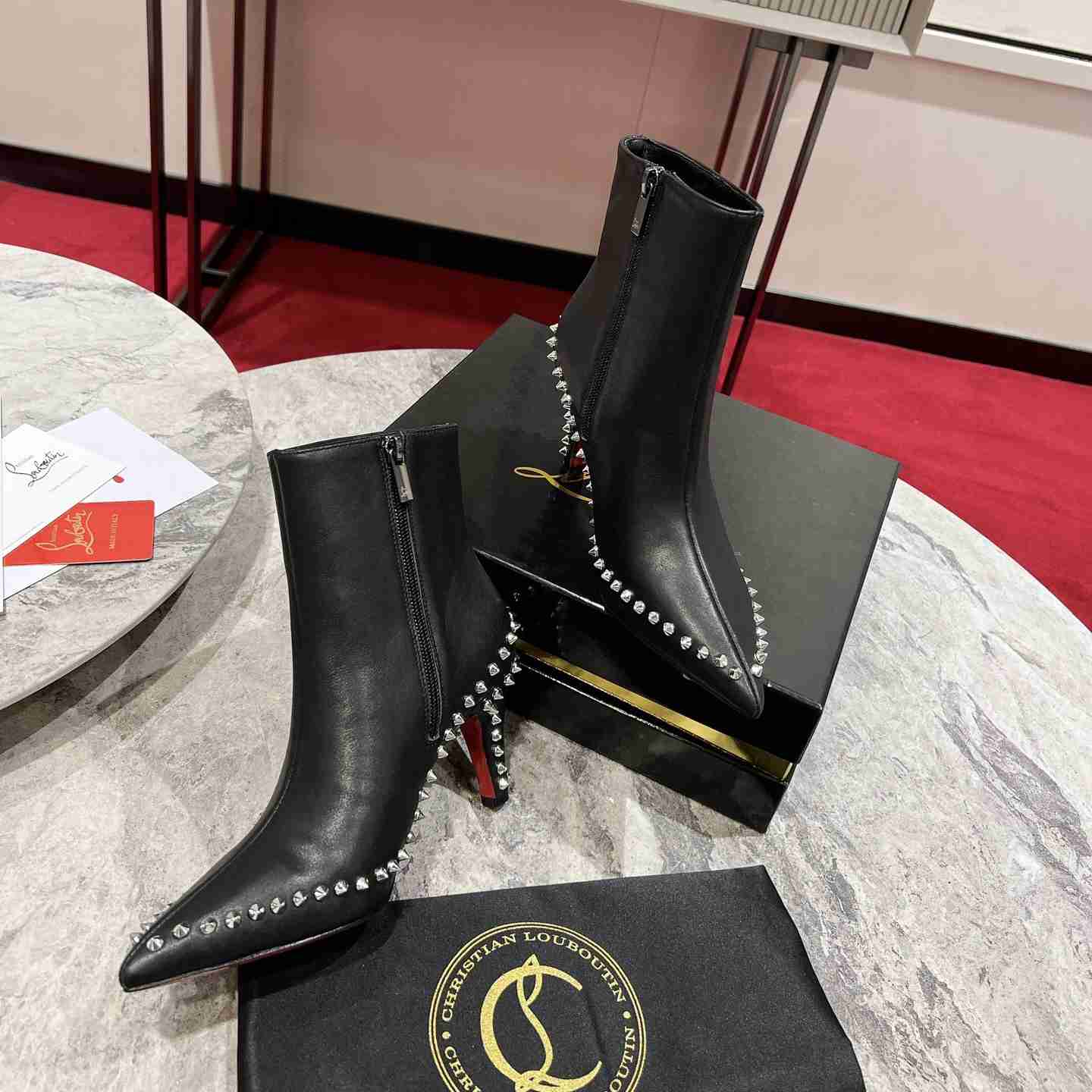 Christian Louboutin Vidura 85MM Leather Booties - DesignerGu