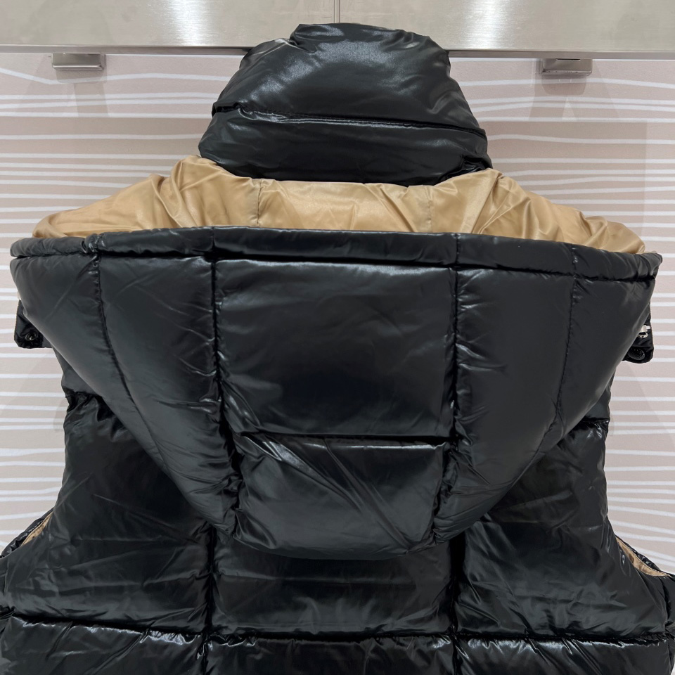 Moncler Luzule Down Vest - DesignerGu