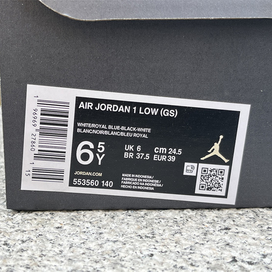 Air Jordan 1 Low Sneaker             553560-140 - DesignerGu