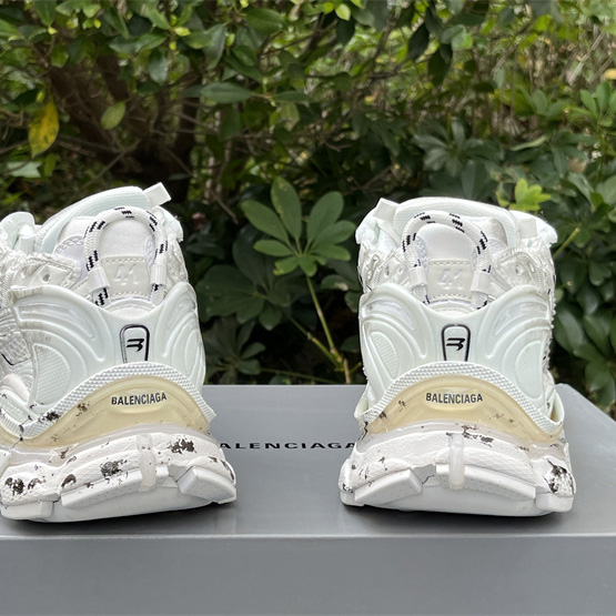 Balenciaga Runner Sneaker  - DesignerGu