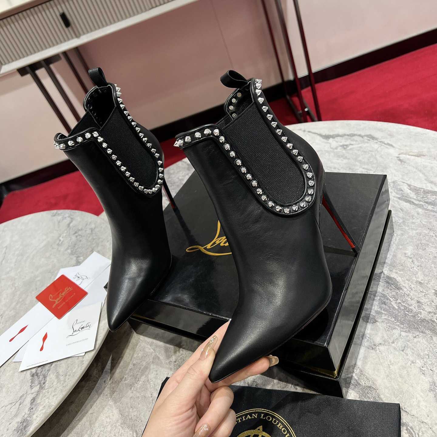 Christian Louboutin Capaboot 100 - DesignerGu