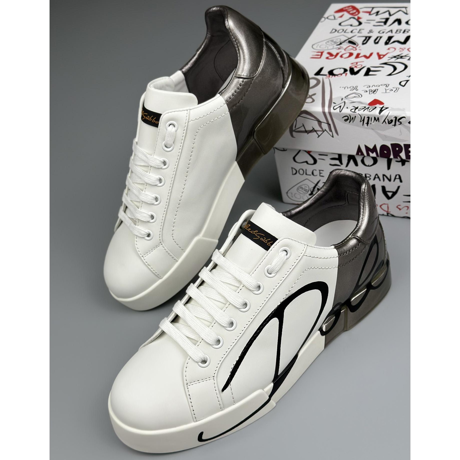 Dolce & Gabbana Leather Sneakers - DesignerGu