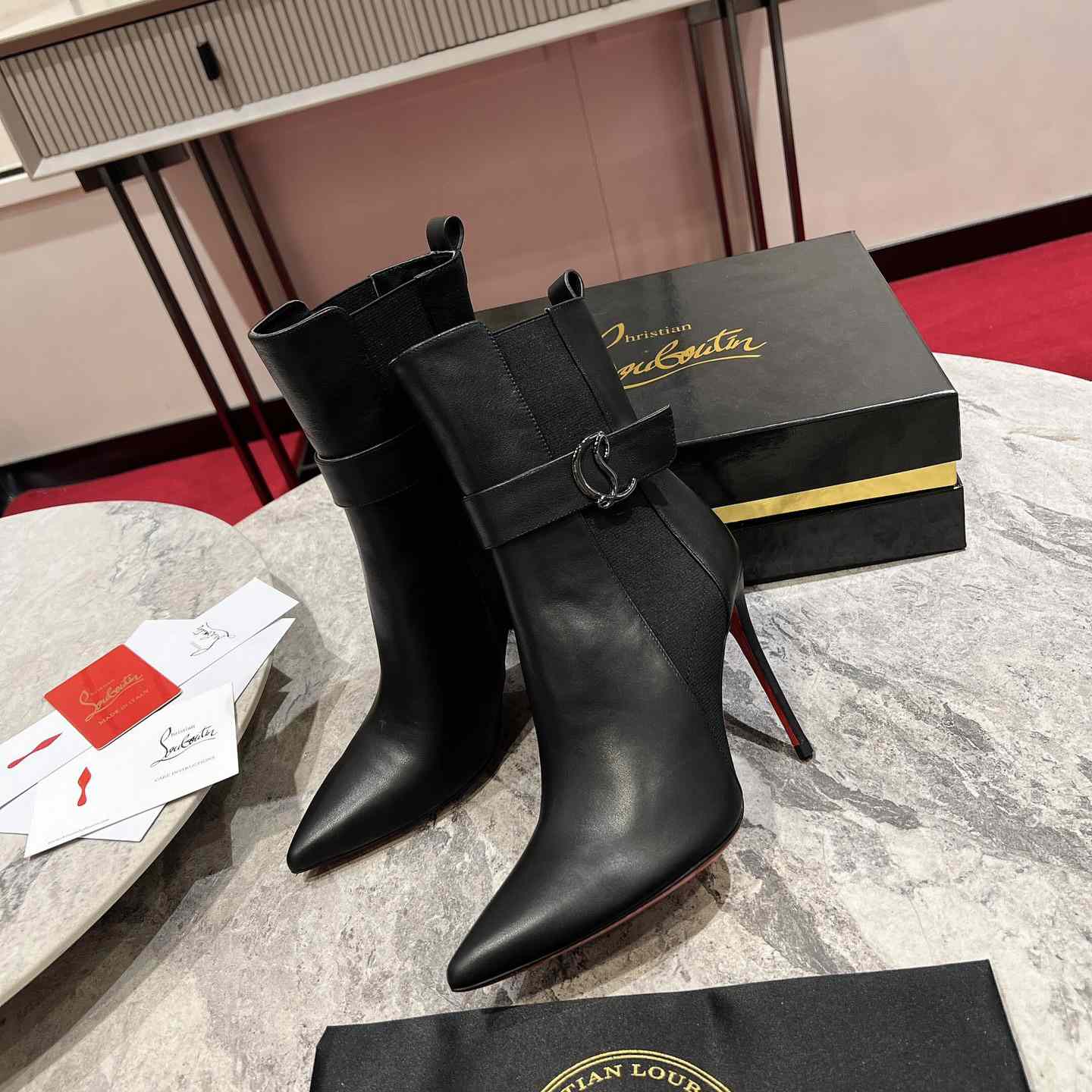 Christian Louboutin Black Cl Chelsea Booty 100 - DesignerGu