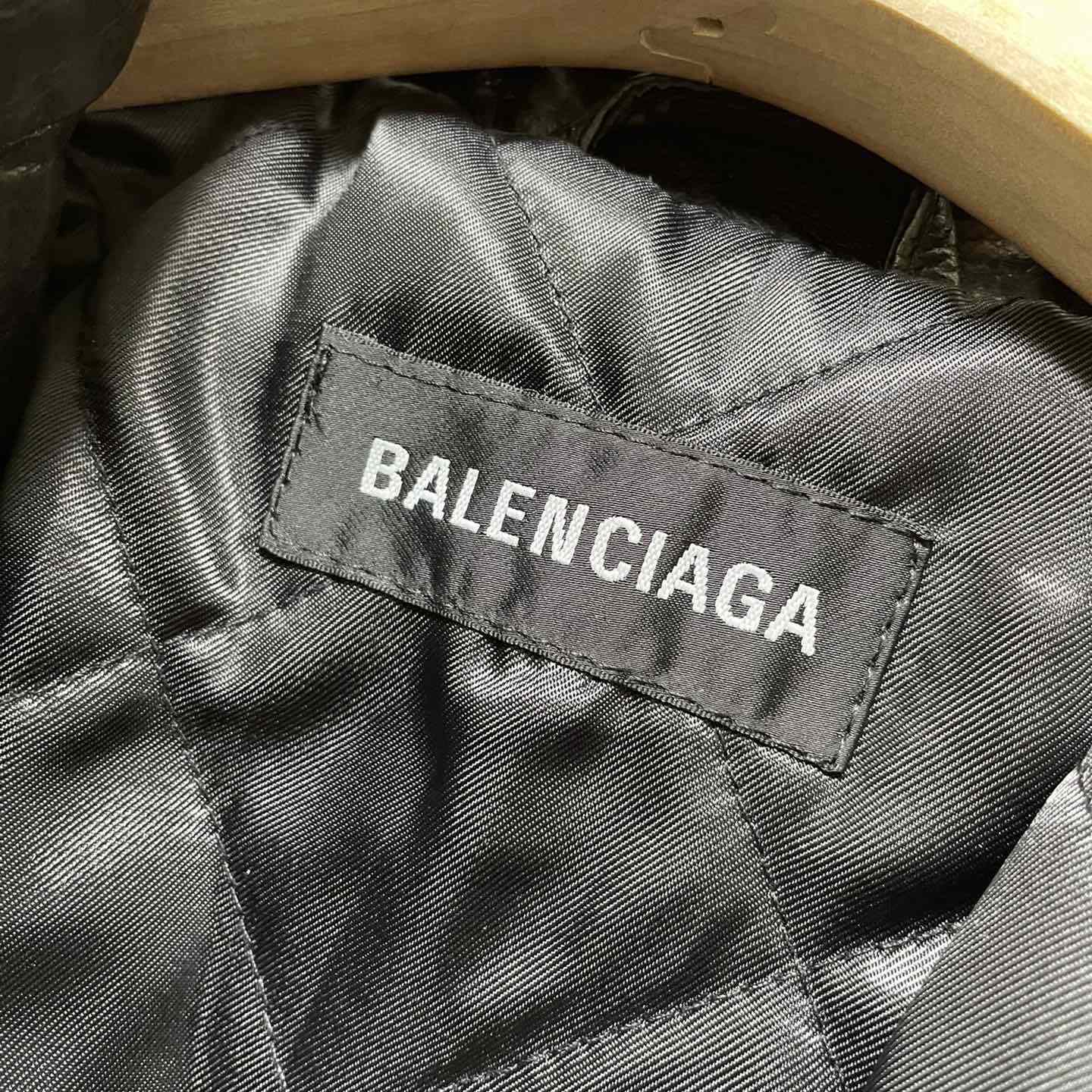 Balenciaga Contrast Logo Leather Moto Jacket - DesignerGu