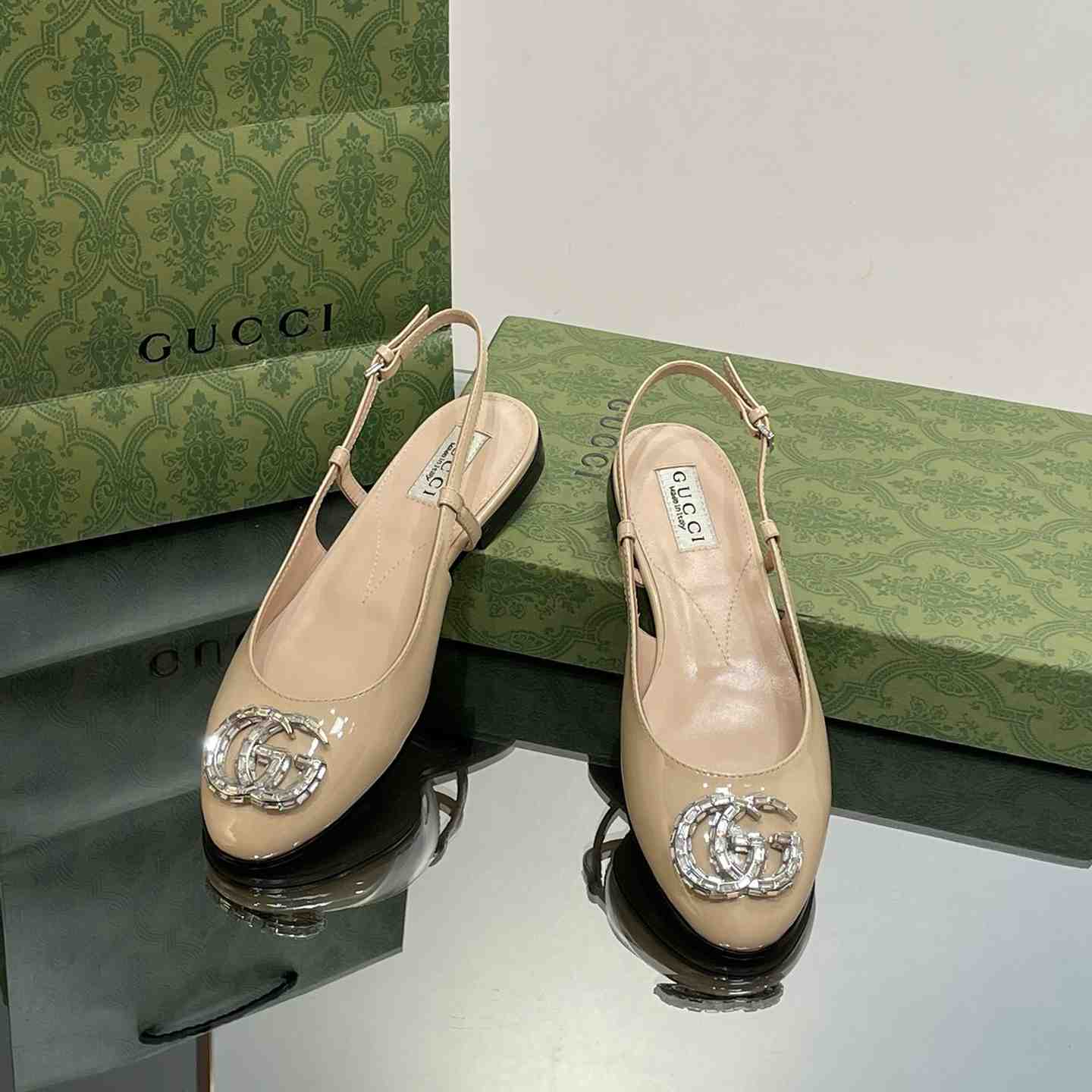 Gucci Women's Ballerina With Double G - DesignerGu