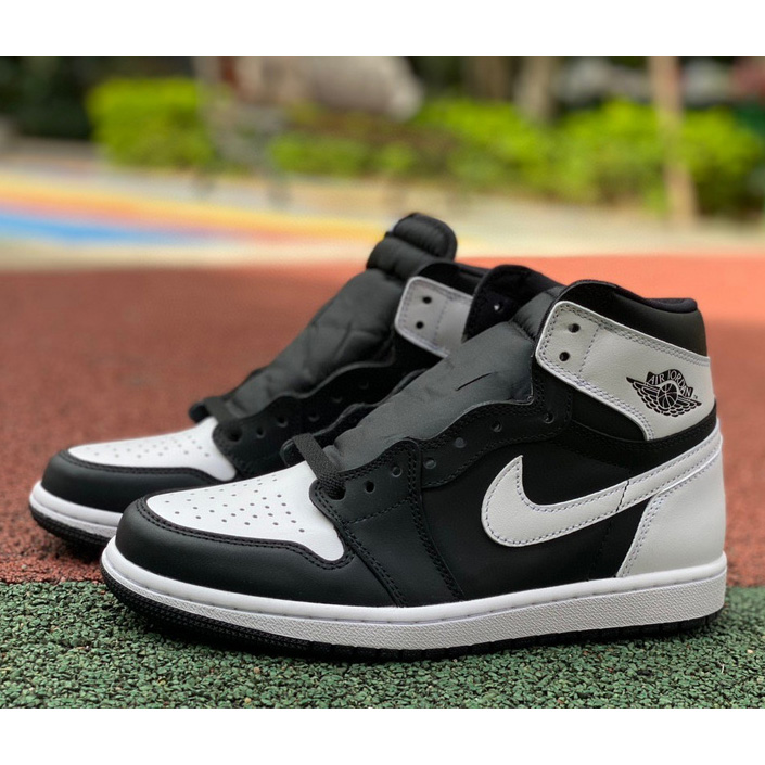  AirJordan 1 AJ 1 High OG “Reverse Panda” Sneaker     dz5485-010 - DesignerGu