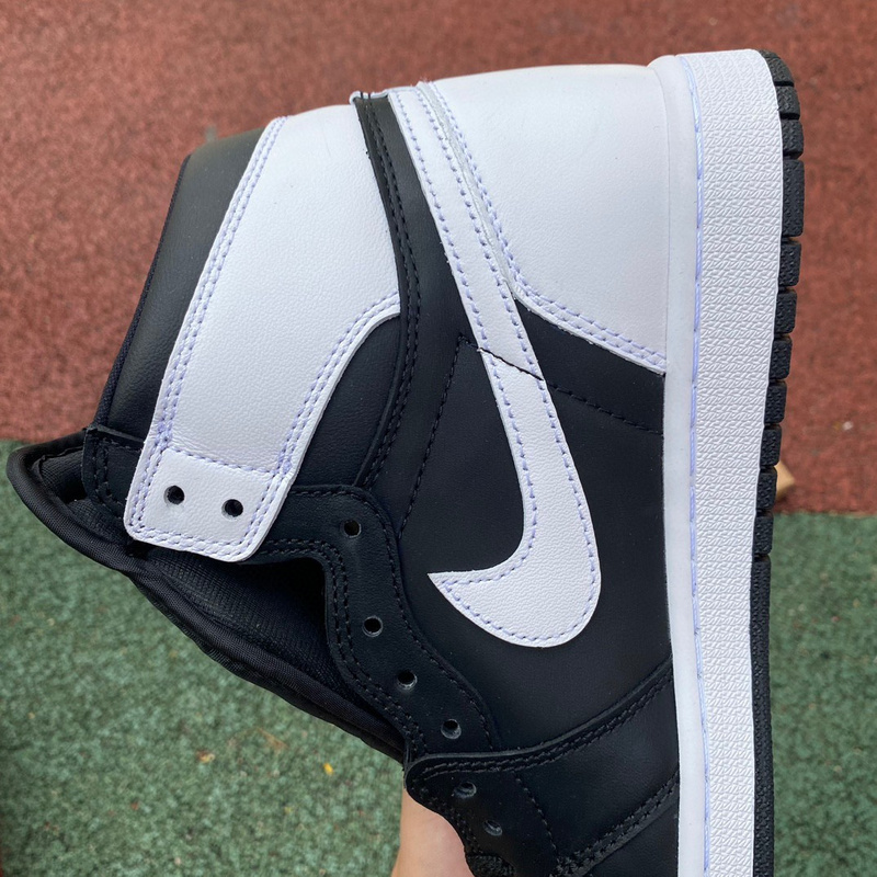  AirJordan 1 AJ 1 High OG “Reverse Panda” Sneaker     dz5485-010 - DesignerGu