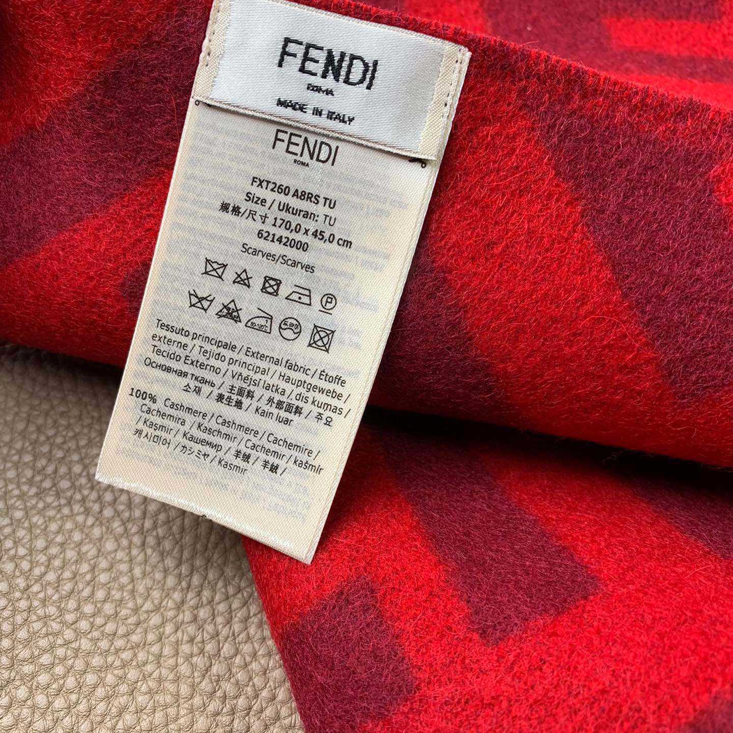 Fendi Red Cashmere Scarf - DesignerGu