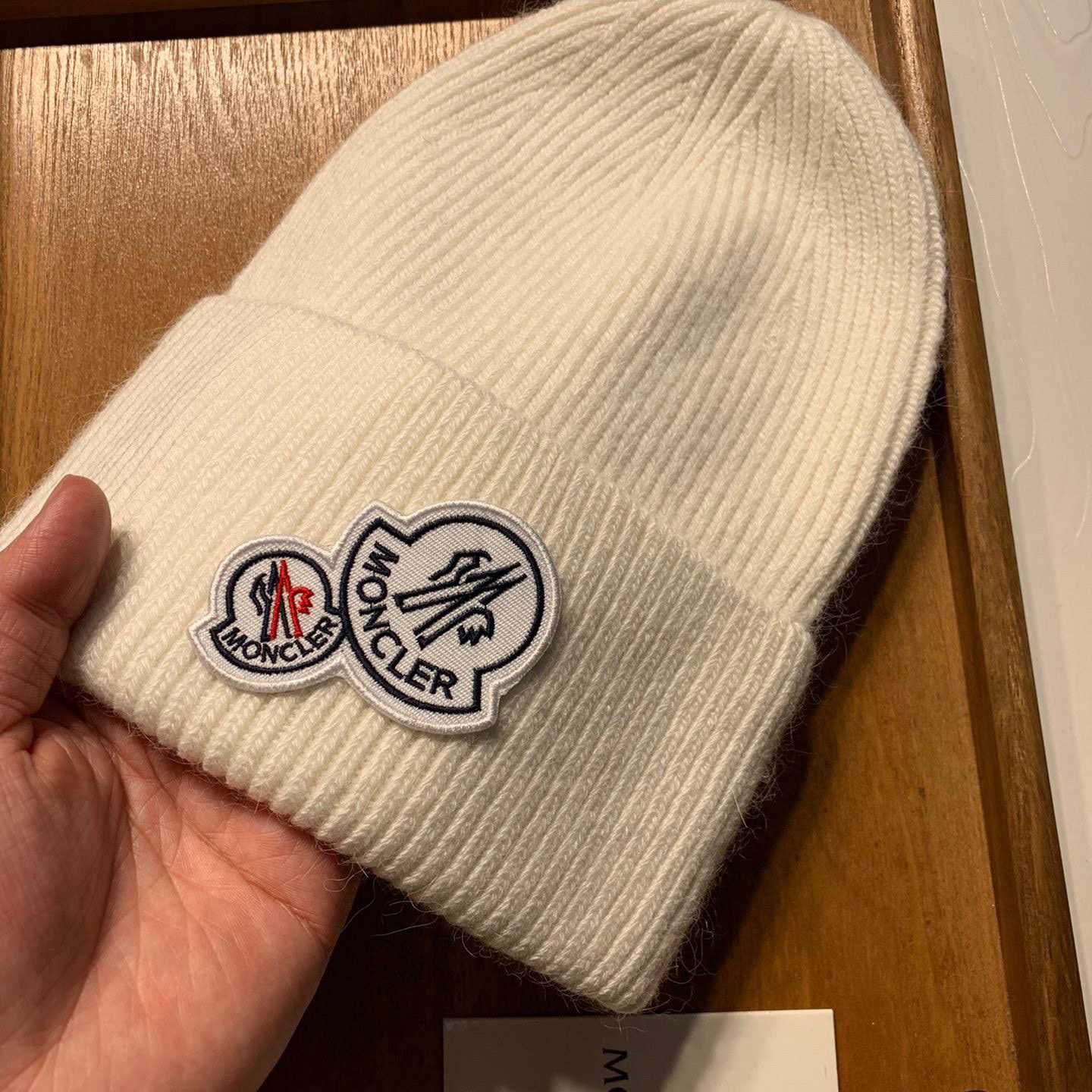 Moncler Beanie - DesignerGu