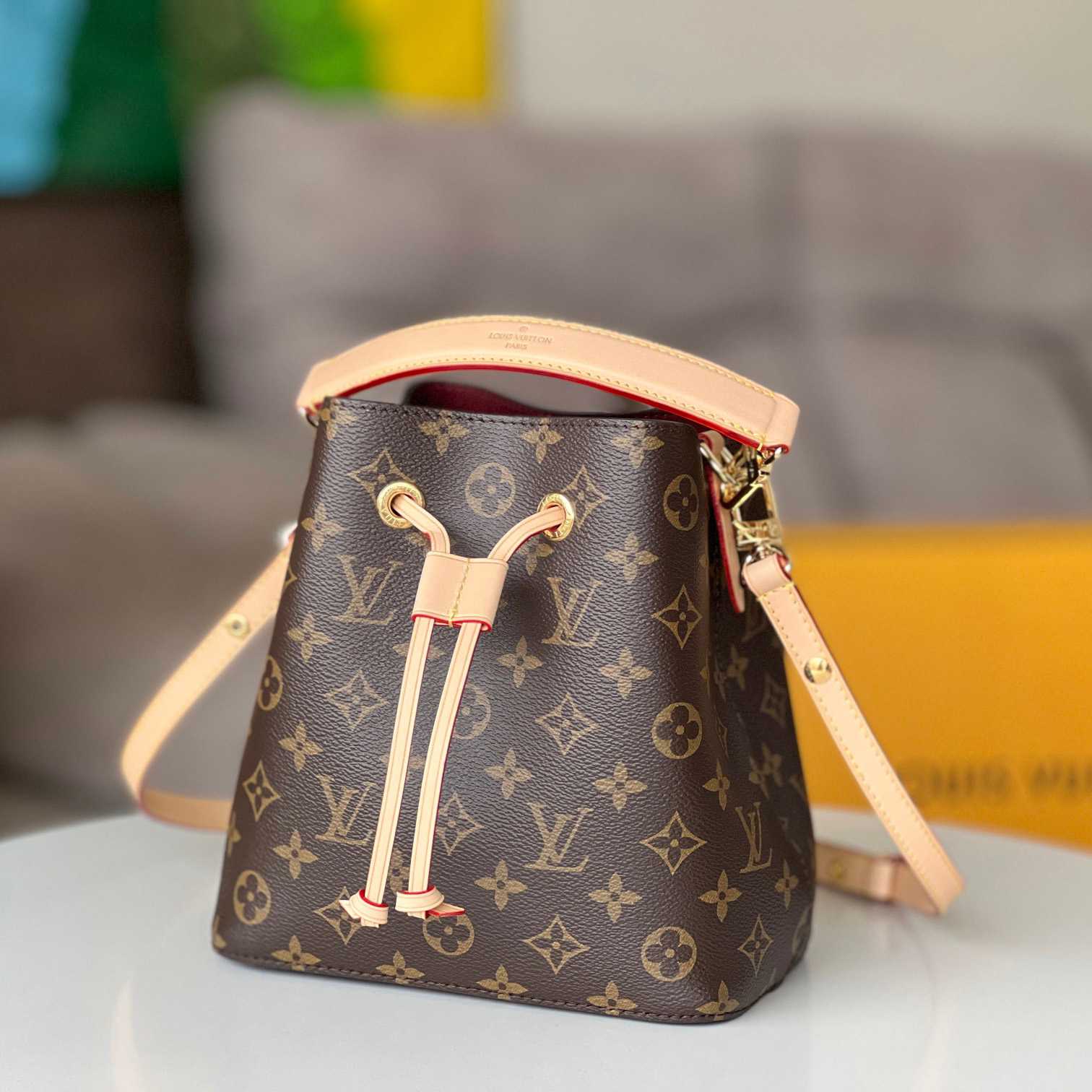 Louis Vuitton Néonoé BB  M46581 - DesignerGu