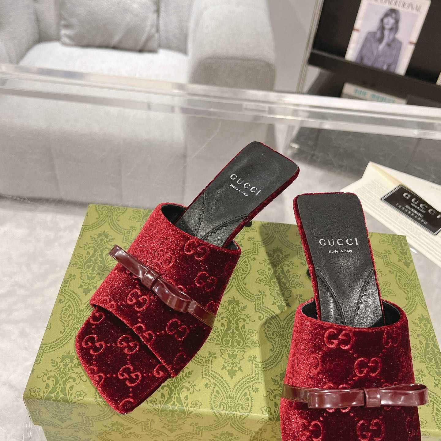 Gucci GG Slide Sandal - DesignerGu